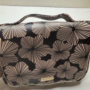 Trina Turk Hanging Toiletry Travel Cosmetic Bag Black Beige Floral Pink Lining